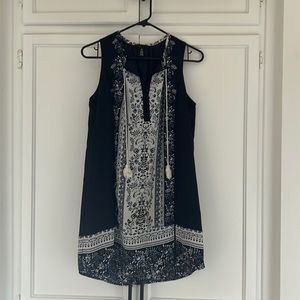 Loose fitting tunic dress